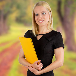 Dr. Farkas Dorottya LL.M.