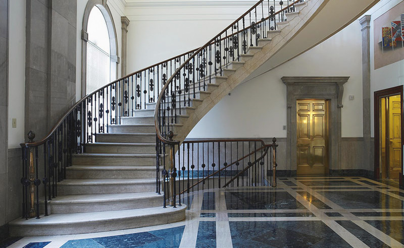 Budapesti bírósági lépcső