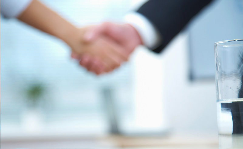 Kézfogás válási mediáció után